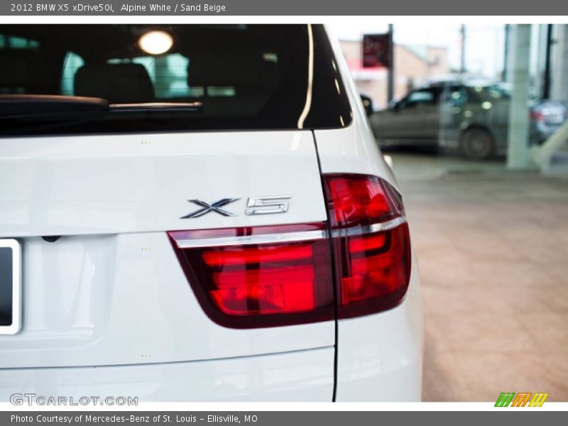 Alpine White / Sand Beige 2012 BMW X5 xDrive50i