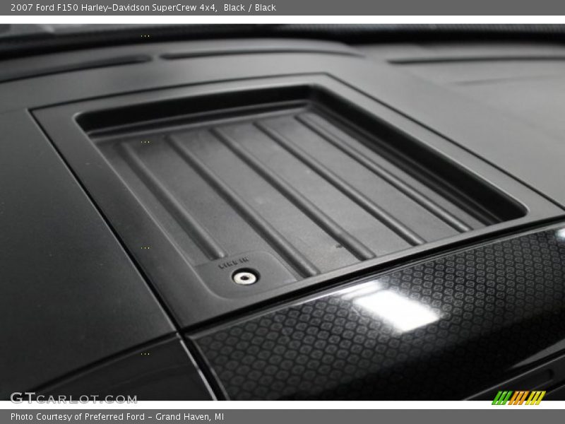 Black / Black 2007 Ford F150 Harley-Davidson SuperCrew 4x4
