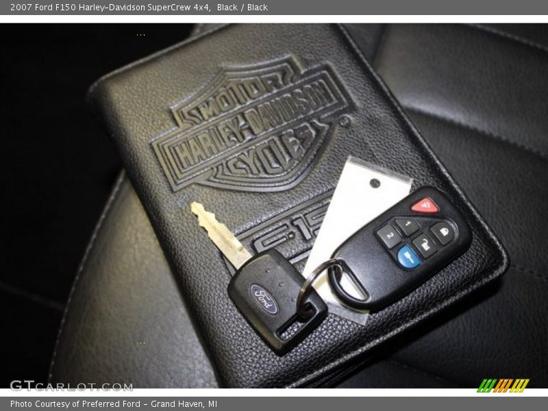 Black / Black 2007 Ford F150 Harley-Davidson SuperCrew 4x4