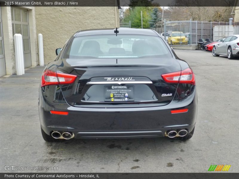 Nero (Black) / Nero 2015 Maserati Ghibli