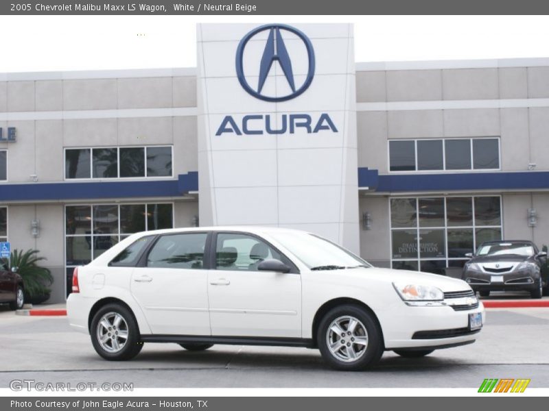 White / Neutral Beige 2005 Chevrolet Malibu Maxx LS Wagon