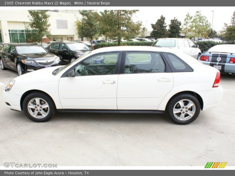 White / Neutral Beige 2005 Chevrolet Malibu Maxx LS Wagon