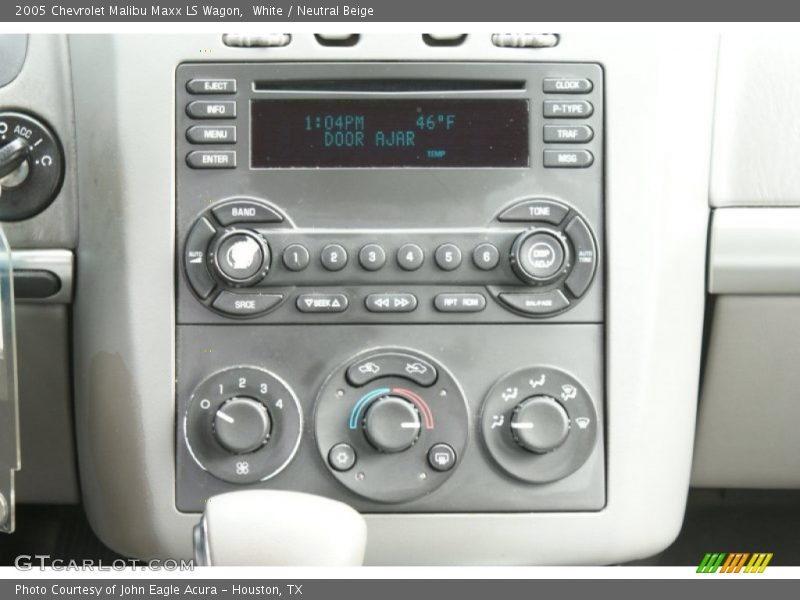 White / Neutral Beige 2005 Chevrolet Malibu Maxx LS Wagon