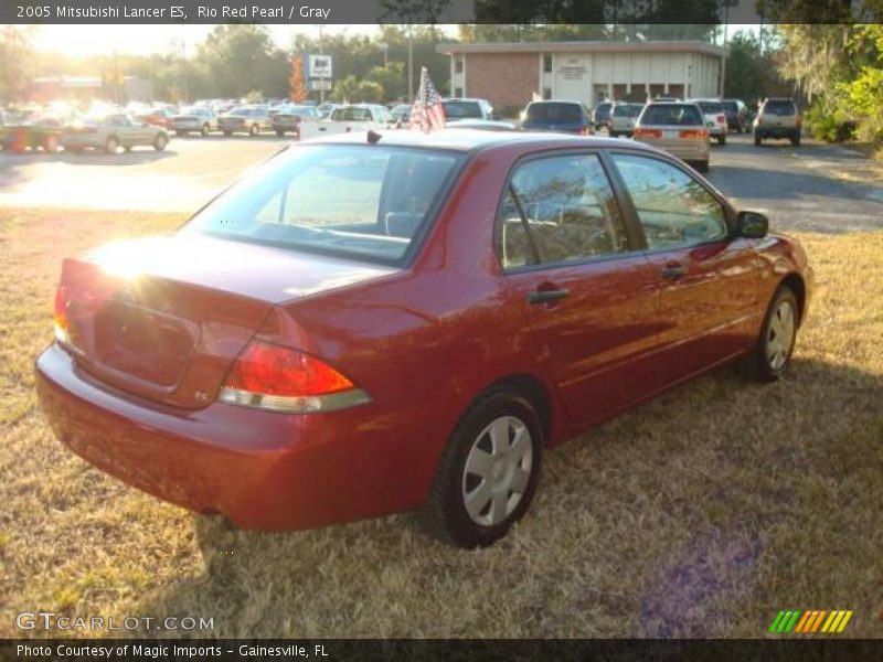 Rio Red Pearl / Gray 2005 Mitsubishi Lancer ES