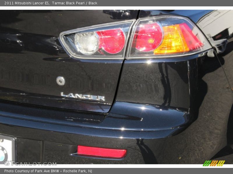 Tarmac Black Pearl / Black 2011 Mitsubishi Lancer ES