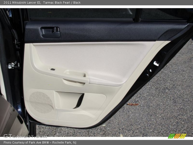 Tarmac Black Pearl / Black 2011 Mitsubishi Lancer ES