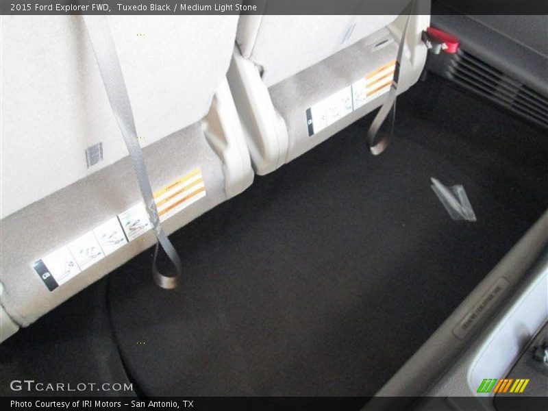 Tuxedo Black / Medium Light Stone 2015 Ford Explorer FWD