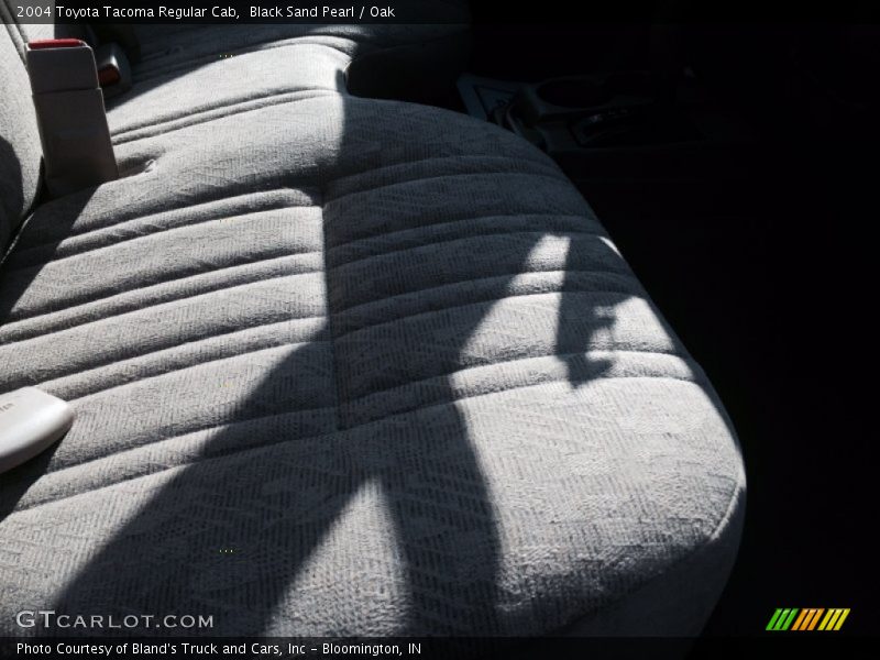 Black Sand Pearl / Oak 2004 Toyota Tacoma Regular Cab
