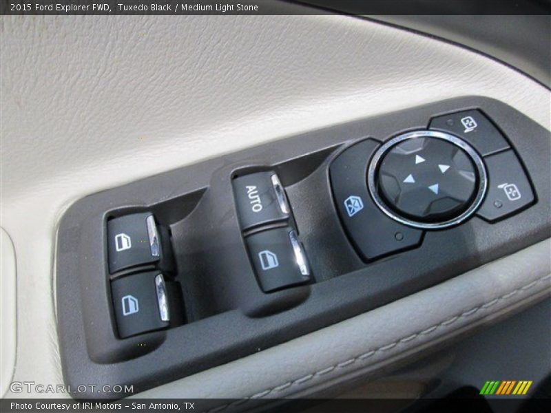 Tuxedo Black / Medium Light Stone 2015 Ford Explorer FWD