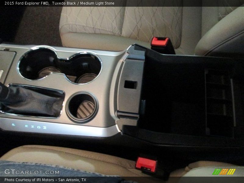 Tuxedo Black / Medium Light Stone 2015 Ford Explorer FWD