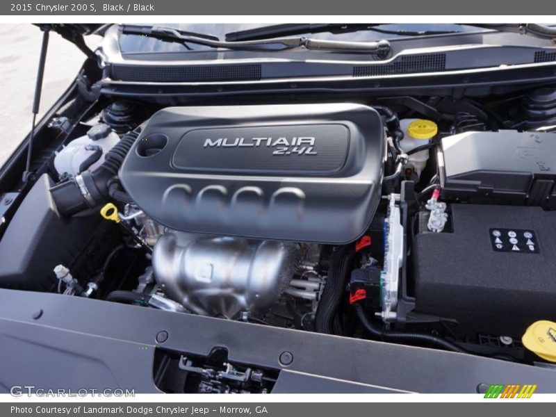 Black / Black 2015 Chrysler 200 S