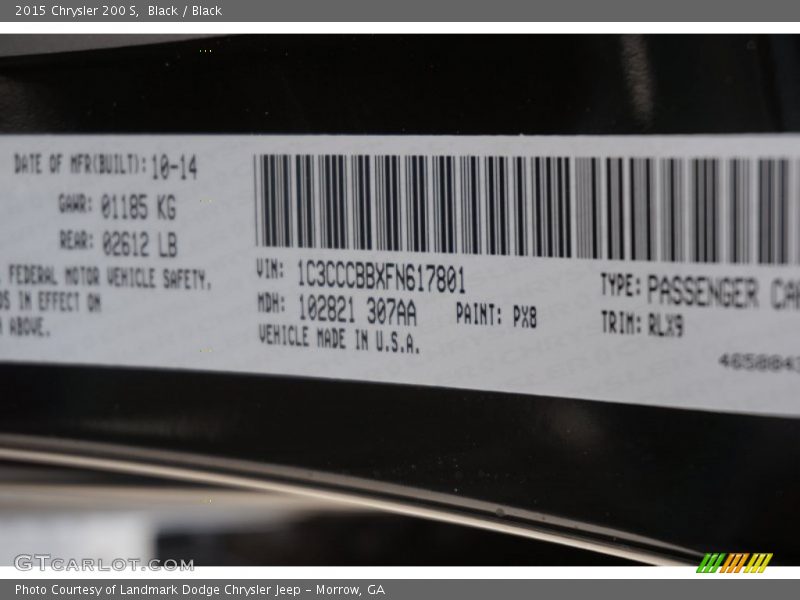 Black / Black 2015 Chrysler 200 S