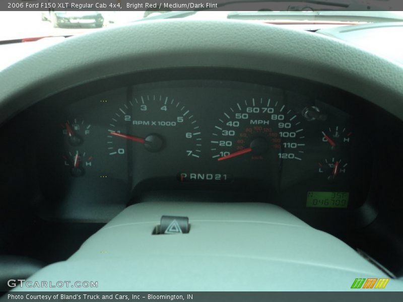 Bright Red / Medium/Dark Flint 2006 Ford F150 XLT Regular Cab 4x4