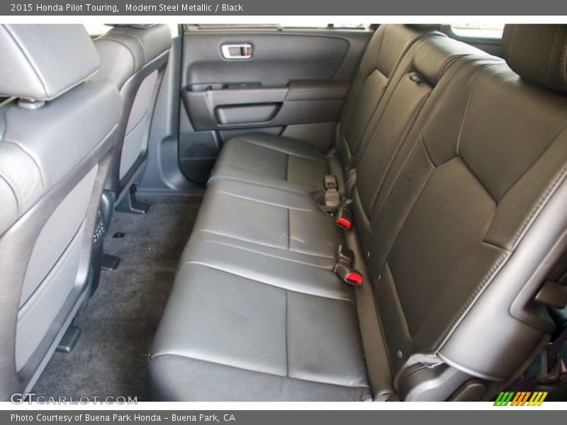 Modern Steel Metallic / Black 2015 Honda Pilot Touring