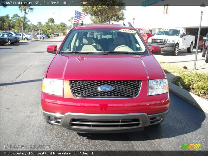 Red Fire Metallic / Pebble Beige 2007 Ford Freestyle SEL