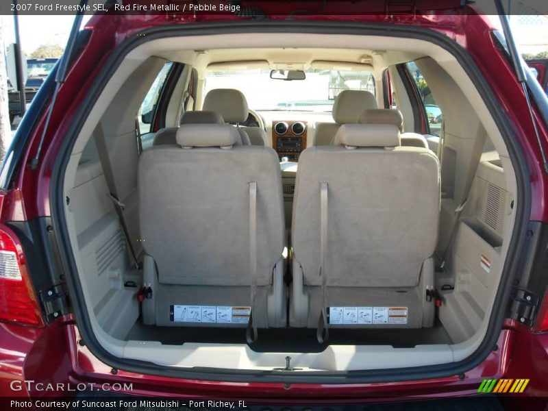 Red Fire Metallic / Pebble Beige 2007 Ford Freestyle SEL
