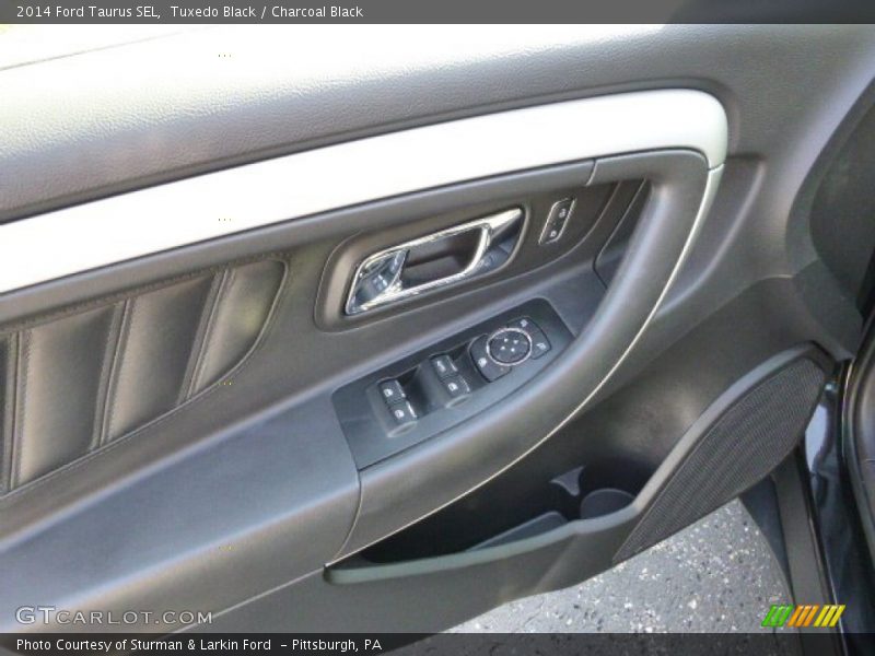 Tuxedo Black / Charcoal Black 2014 Ford Taurus SEL