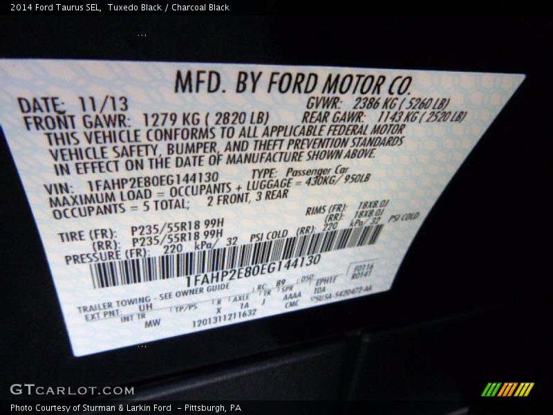 Tuxedo Black / Charcoal Black 2014 Ford Taurus SEL