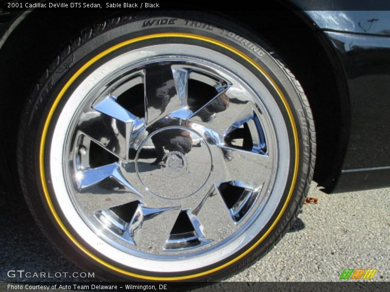 Sable Black / Black 2001 Cadillac DeVille DTS Sedan