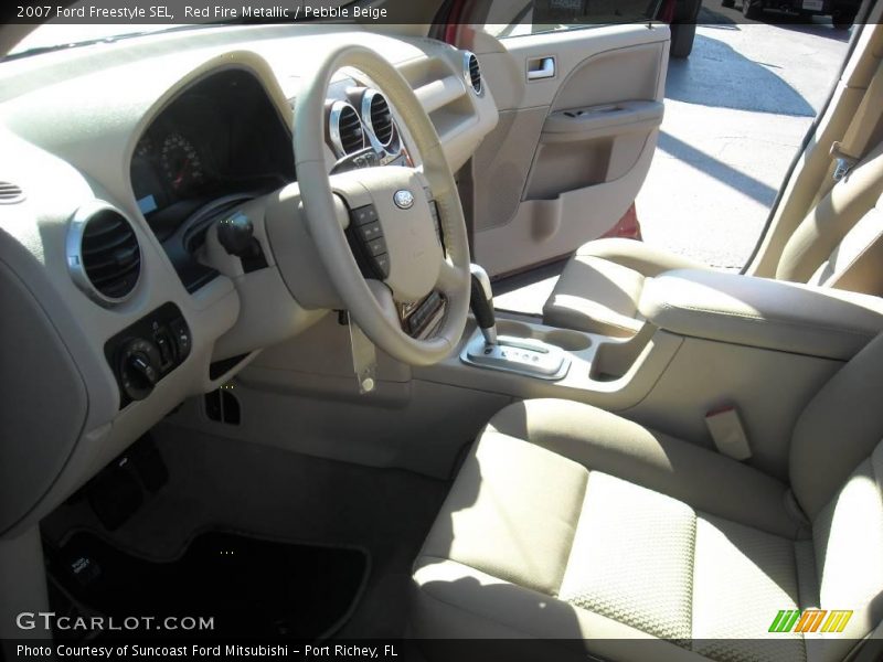 Red Fire Metallic / Pebble Beige 2007 Ford Freestyle SEL