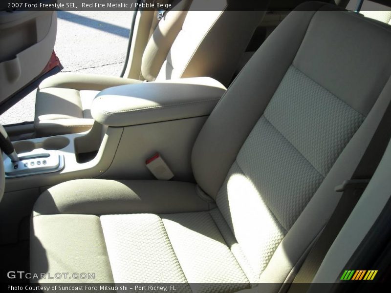 Red Fire Metallic / Pebble Beige 2007 Ford Freestyle SEL