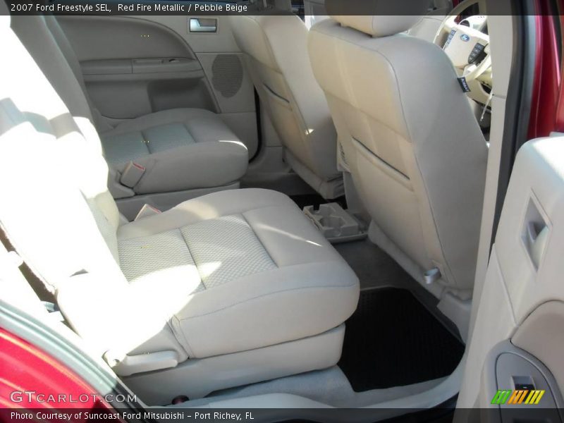 Red Fire Metallic / Pebble Beige 2007 Ford Freestyle SEL