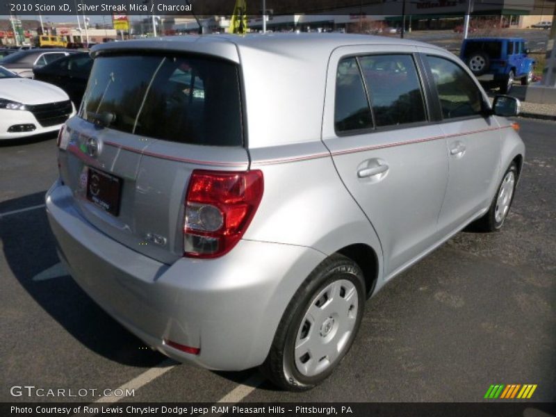 Silver Streak Mica / Charcoal 2010 Scion xD
