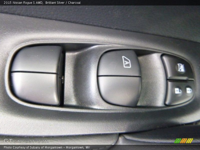 Brilliant Silver / Charcoal 2015 Nissan Rogue S AWD