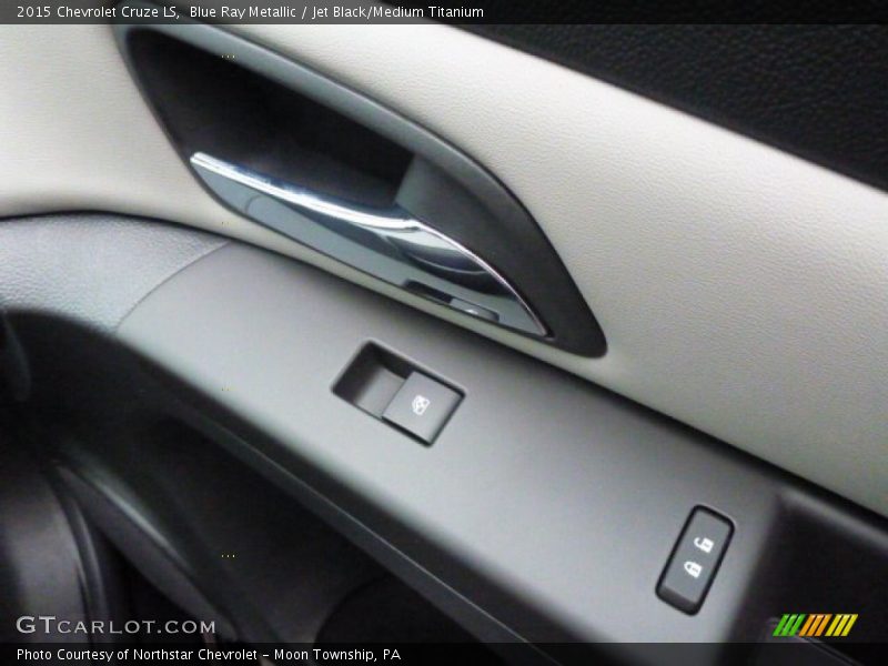 Blue Ray Metallic / Jet Black/Medium Titanium 2015 Chevrolet Cruze LS