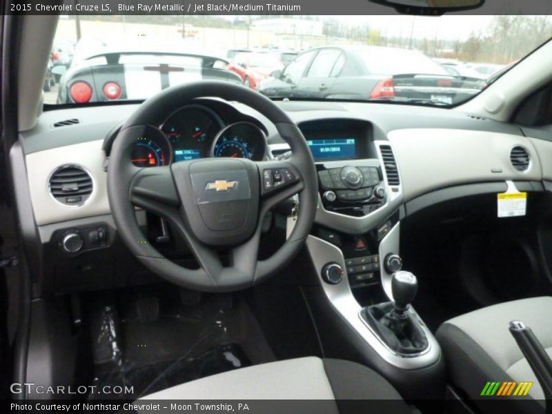 Dashboard of 2015 Cruze LS