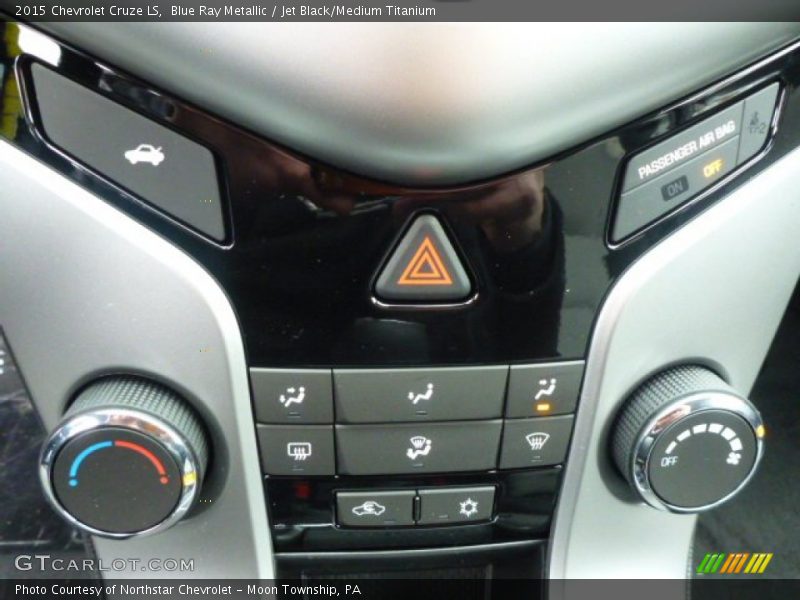 Blue Ray Metallic / Jet Black/Medium Titanium 2015 Chevrolet Cruze LS