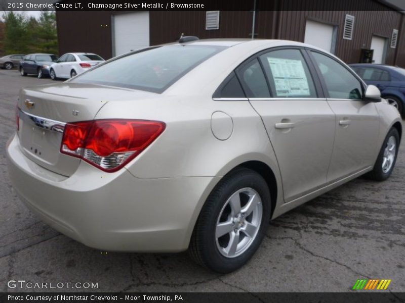 Champagne Silver Metallic / Brownstone 2015 Chevrolet Cruze LT