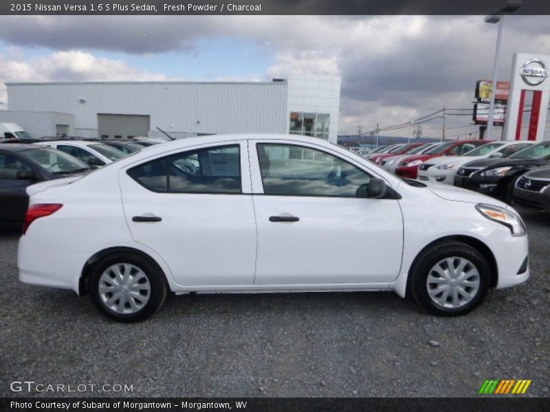 Fresh Powder / Charcoal 2015 Nissan Versa 1.6 S Plus Sedan