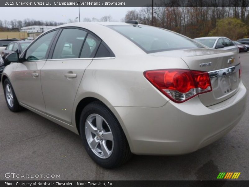 Champagne Silver Metallic / Brownstone 2015 Chevrolet Cruze LT