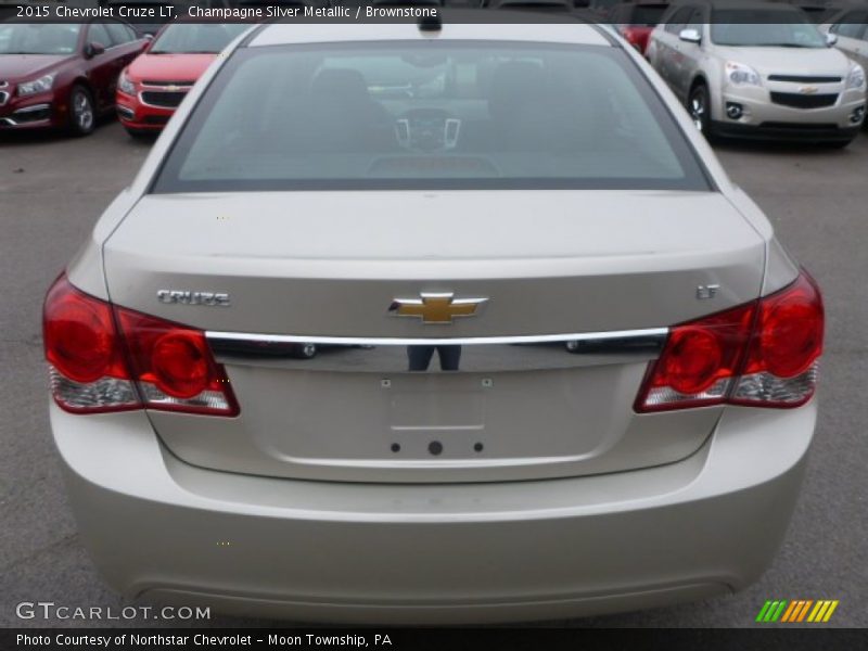 Champagne Silver Metallic / Brownstone 2015 Chevrolet Cruze LT