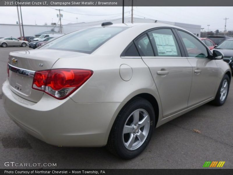 Champagne Silver Metallic / Brownstone 2015 Chevrolet Cruze LT
