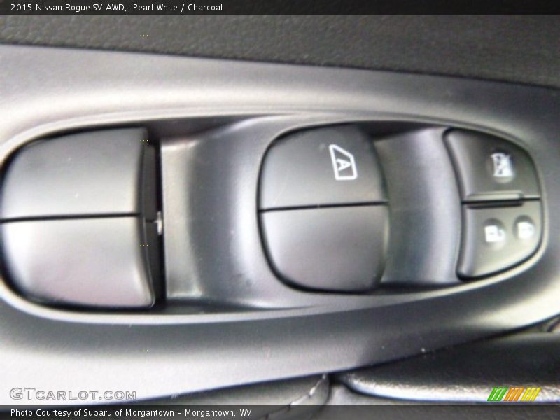 Pearl White / Charcoal 2015 Nissan Rogue SV AWD