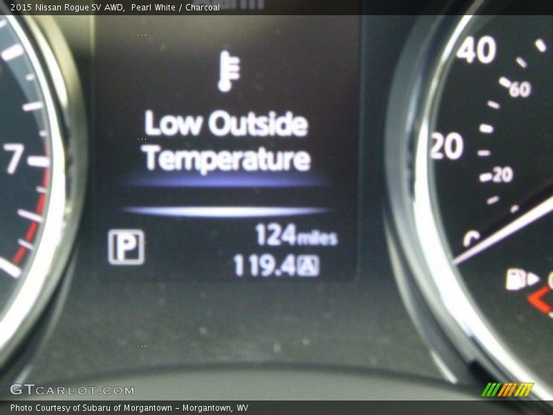 Pearl White / Charcoal 2015 Nissan Rogue SV AWD
