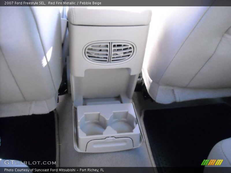 Red Fire Metallic / Pebble Beige 2007 Ford Freestyle SEL