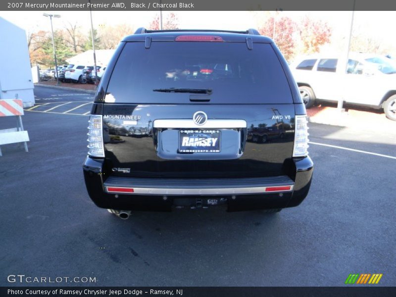 Black / Charcoal Black 2007 Mercury Mountaineer Premier AWD