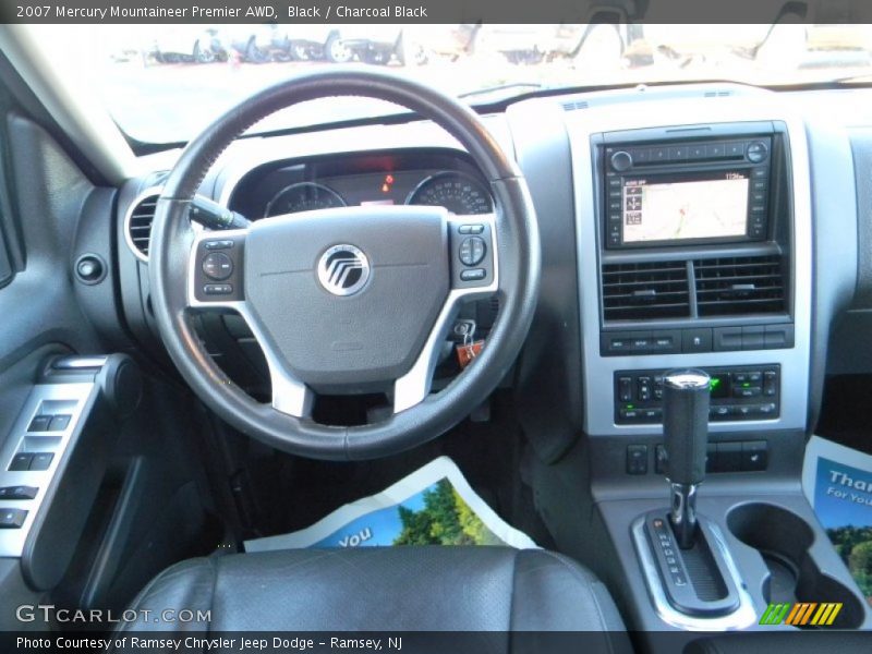 Black / Charcoal Black 2007 Mercury Mountaineer Premier AWD