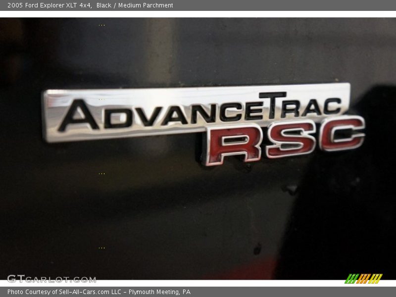 Black / Medium Parchment 2005 Ford Explorer XLT 4x4