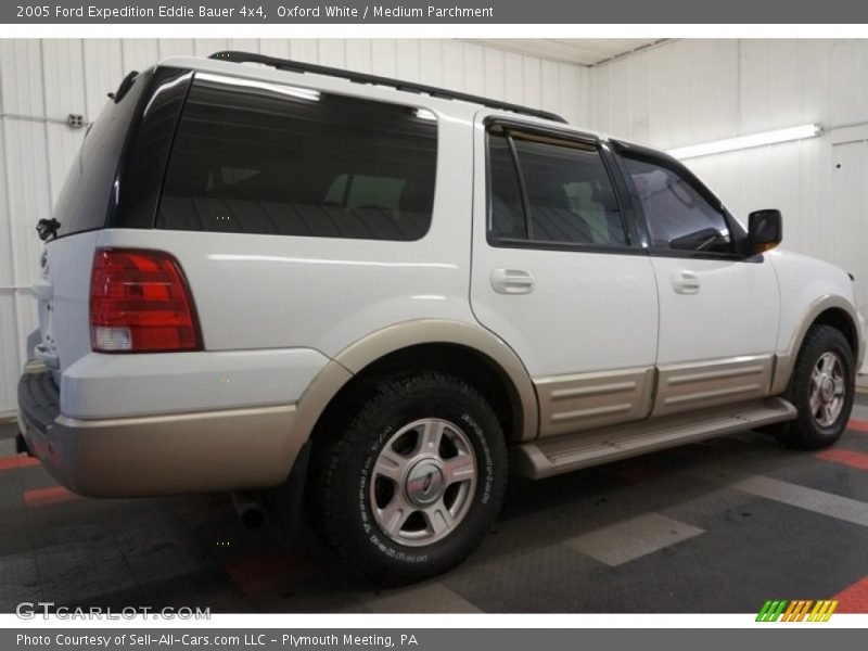Oxford White / Medium Parchment 2005 Ford Expedition Eddie Bauer 4x4