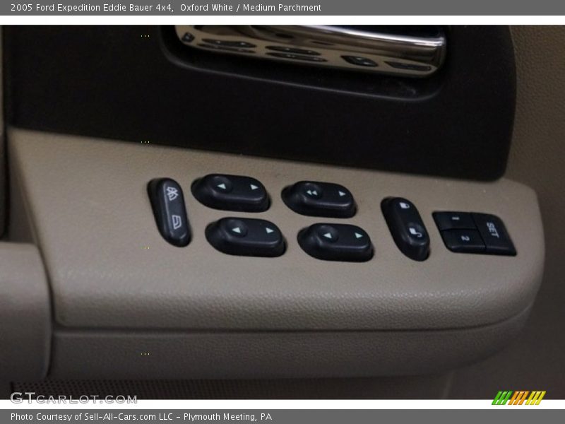 Oxford White / Medium Parchment 2005 Ford Expedition Eddie Bauer 4x4