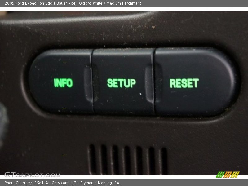 Oxford White / Medium Parchment 2005 Ford Expedition Eddie Bauer 4x4