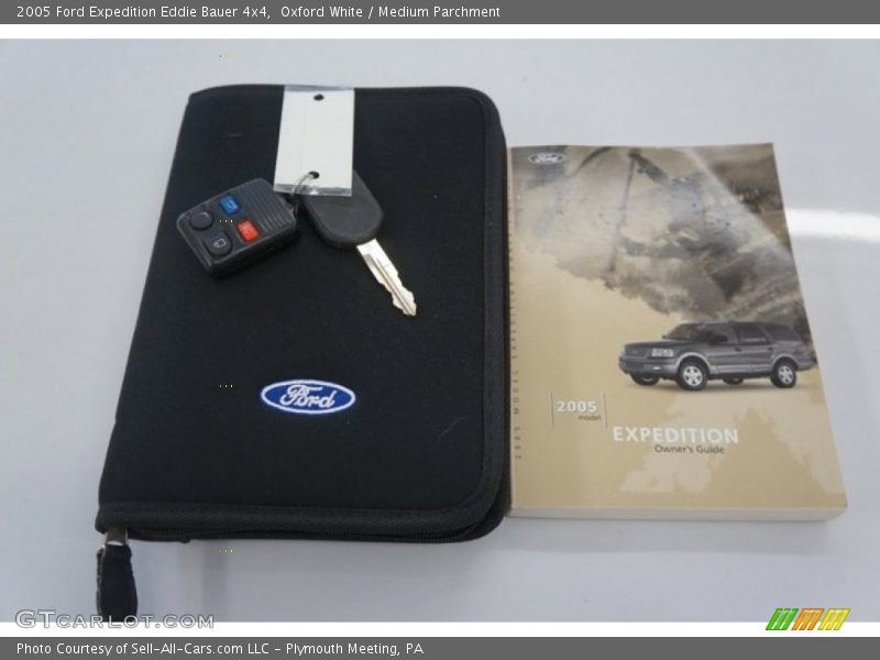Oxford White / Medium Parchment 2005 Ford Expedition Eddie Bauer 4x4