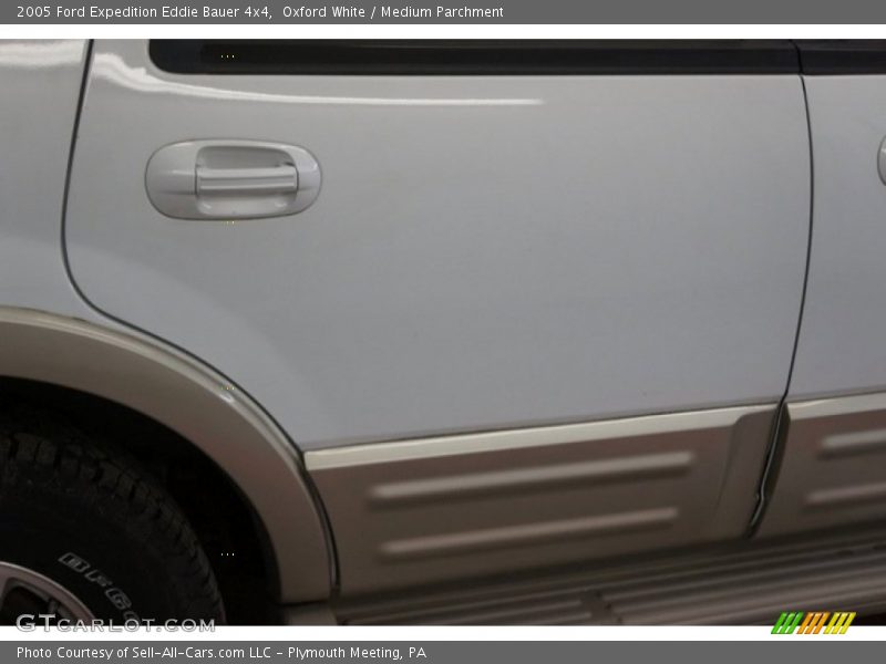 Oxford White / Medium Parchment 2005 Ford Expedition Eddie Bauer 4x4