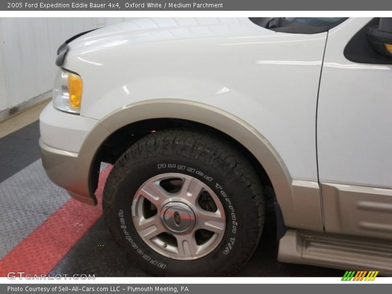 Oxford White / Medium Parchment 2005 Ford Expedition Eddie Bauer 4x4