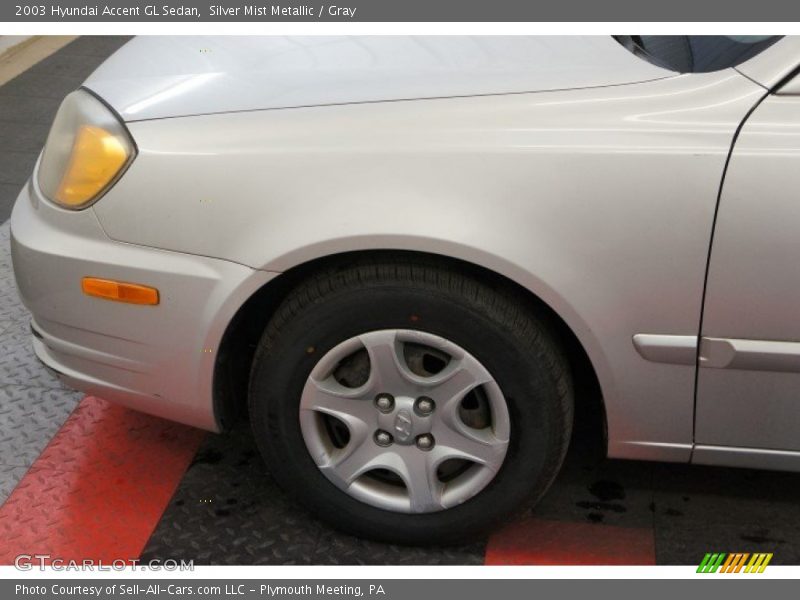 Silver Mist Metallic / Gray 2003 Hyundai Accent GL Sedan