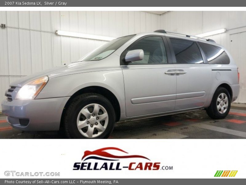 Silver / Gray 2007 Kia Sedona LX